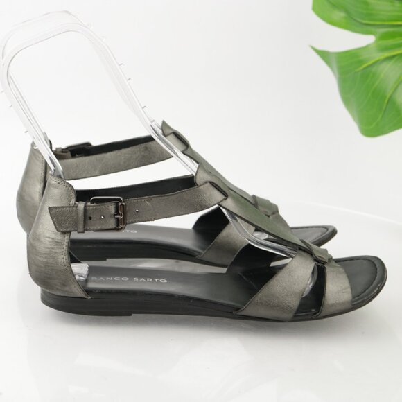 Franco Sarto Womens Gracy Sandal Size 9.5 M Gray Metallic Gladiator Flat T-Strap - Picture 3 of 11
